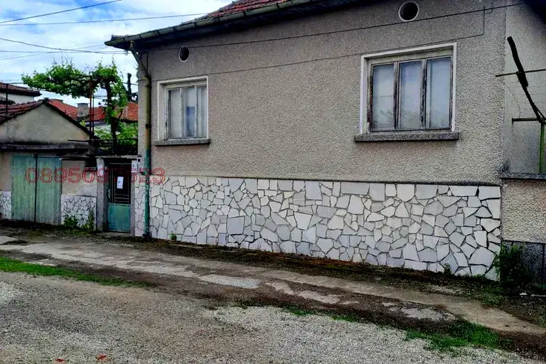 Къща в Пазарджик, с. Ковачево
