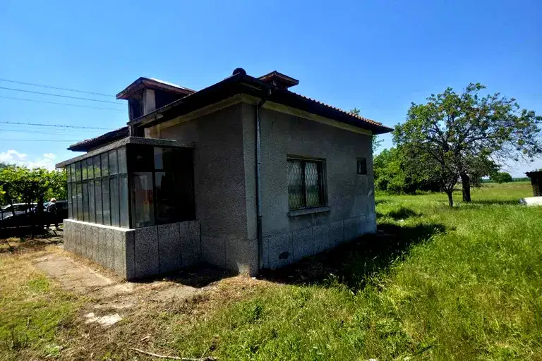 House in Oblast Plovdiv, Kozanovo