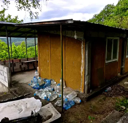 Photo 3 — House in област София, Makocevo