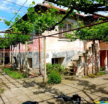 Снимка 2 — Къща в Пазарджик, с. Мало Конаре