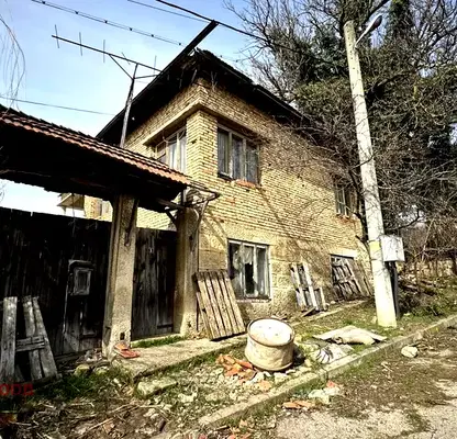 Снимка 4 — Къща в Русе, с. Мечка