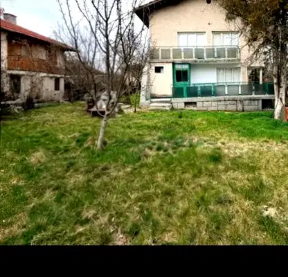 Снимка 2 — Къща в Перник, с. Мещица