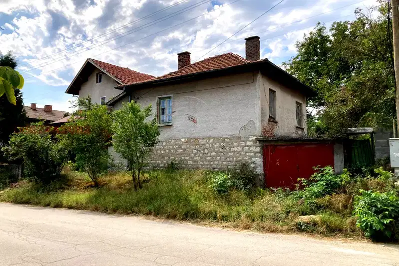 House in Sofia, Opicvet