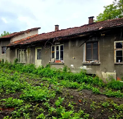 Снимка 5 — Къща в Ловеч, с. Орешак