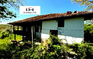 Къща във Велико Търново, с. Пчелище
