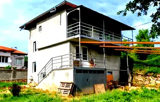 Къща в Русе, с. Писанец