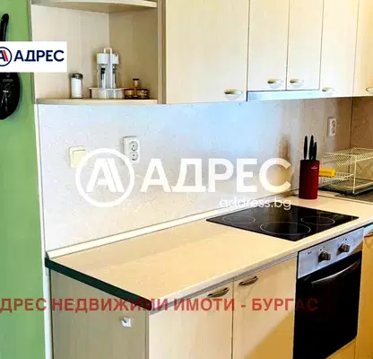 Снимка 3 — Къща в Бургас, с. Порой