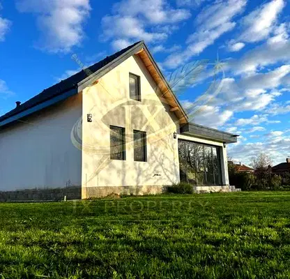 Photo 3 — House in Oblast Burgas, Priselci
