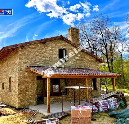 Photo 5 — House in Oblast Varna, Priselci