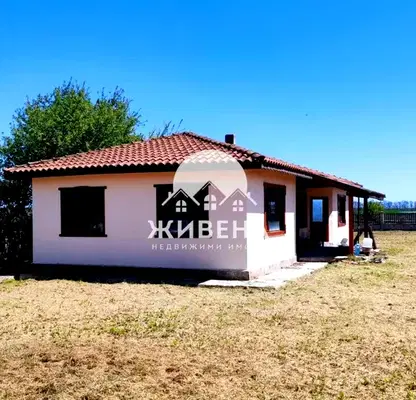 Photo 3 — House in Oblast Dobrich, Selce