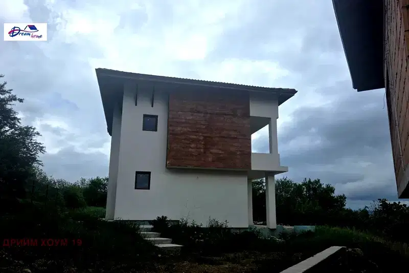 House in Oblast Pernik, Staro Selo