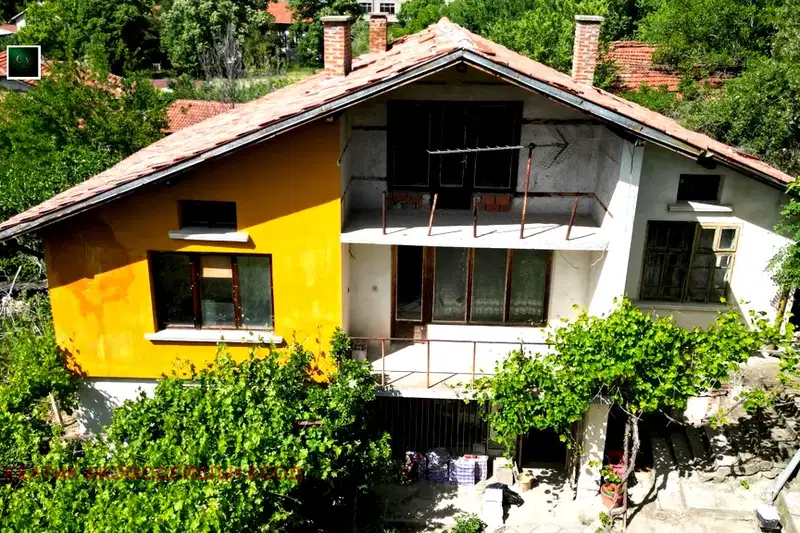 House in Oblast Kyustendil, Stob