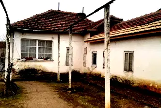 Къща в Плевен, с. Загражден