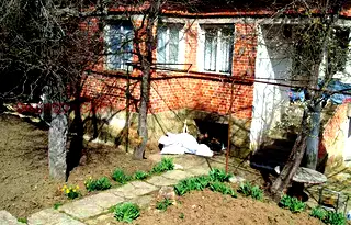 Къща в Бургас, с. Завет