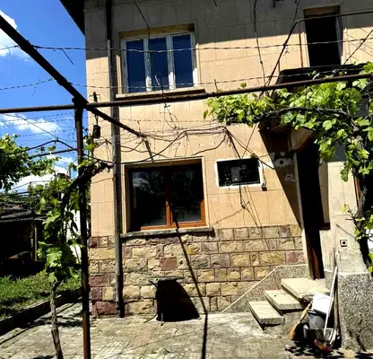 Снимка 3 — Къща във Враца, с. Зверино