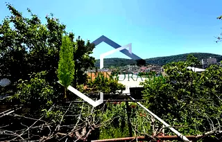 Къща в Шумен, Болницата