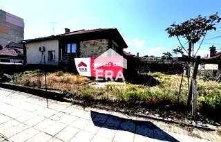 Къща в Силистра, Изток