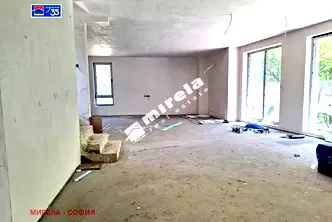 Къща в София, Горна баня
