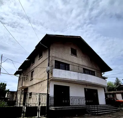 Photo 2 — House in Sofiya, Suhodol