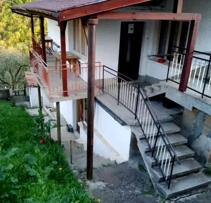 Photo 5 — House in област София, Svoge