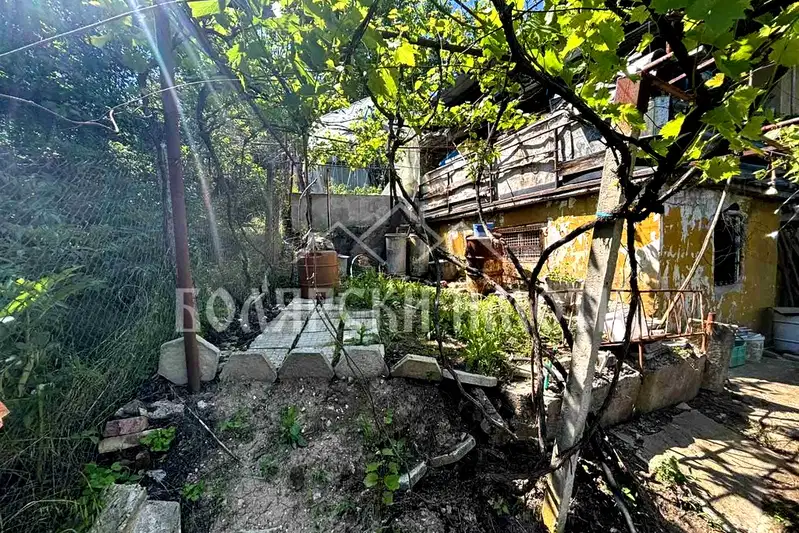 House in Veliko Tyrnovo, Kozludja