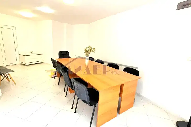 Офис в Пловдив, Кършияка