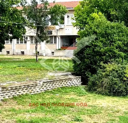 Снимка 2 — Офис в Пловдив, с. Старосел