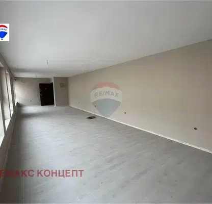 Photo 3 — Office in Shumen, Centyr