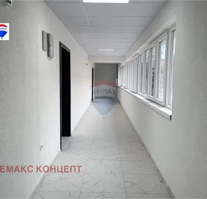 Photo 4 — Office in Shumen, Centyr