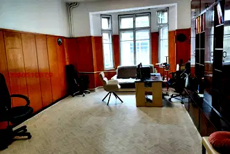 Офис в София, Център