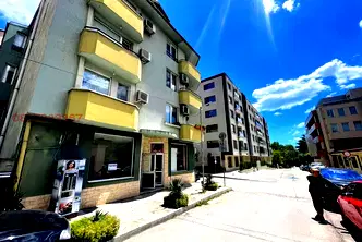 Офис във Варна, Център