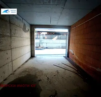 Photo 2 — Garage in Burgas, Carevo