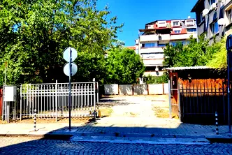 Гараж/Паркомясто в София, Център