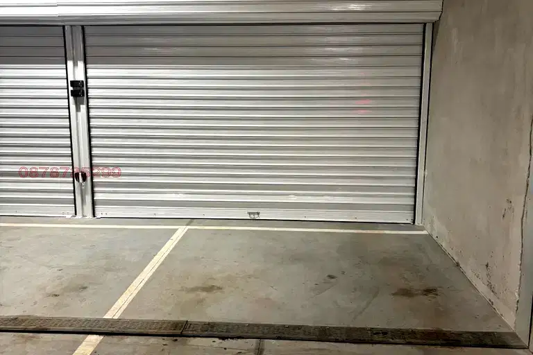 Garage/Parking in Sofiya, Krasno Selo