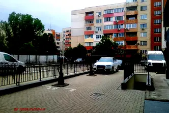 Гараж/Паркомясто в София, Левски В