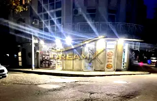 Магазин в Пловдив, Център