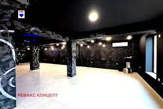 Магазин в Шумен, Военно училище