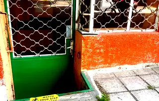 Магазин във Варна, Център