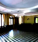 Склад в Перник, Изток