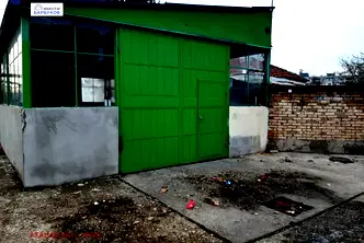Склад в Русе, Родина 2