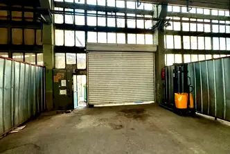 Склад в София, Бъкстон