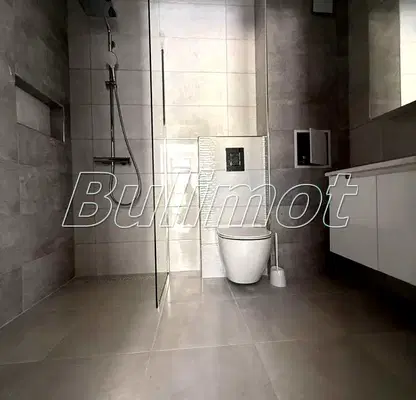 Photo 2 — 3-bedroom apartment in Oblast Dobrich, Balchik