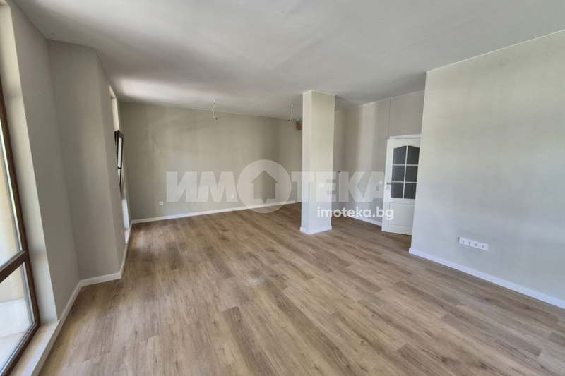 3-bedroom apartment in Oblast Dobrich, Balchik
