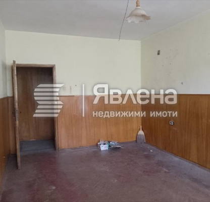 Снимка 2 — Двустаен апартамент в Благоев, Широк център