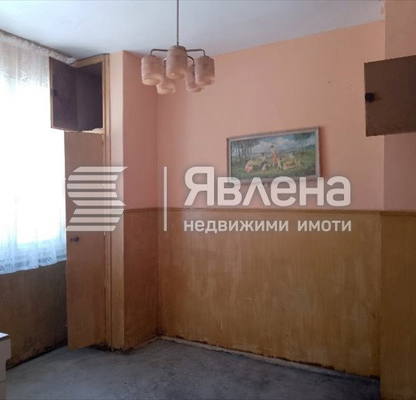 Снимка 3 — Двустаен апартамент в Благоев, Широк център