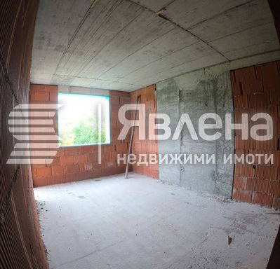 Снимка 3 — Двустаен апартамент в Благоевград, Широк център