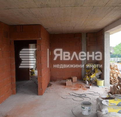 Снимка 2 — Тристаен апартамент в Благоевград, Широк център