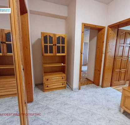 Photo 2 — 3-bedroom apartment in Blagoevgrad, Shirok Centyr