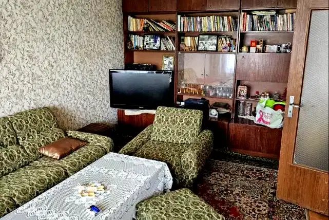 3-bedroom apartment in област София, Ботев