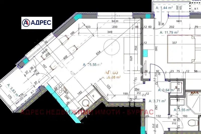 Двустаен апартамент 69 кв.м в Братя Миладинови, Бургас с асансьор